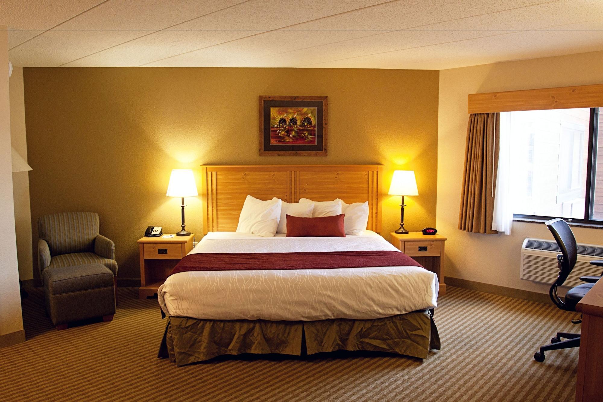 Best Western Plus Mccall Lodge And Suites Bagian luar foto