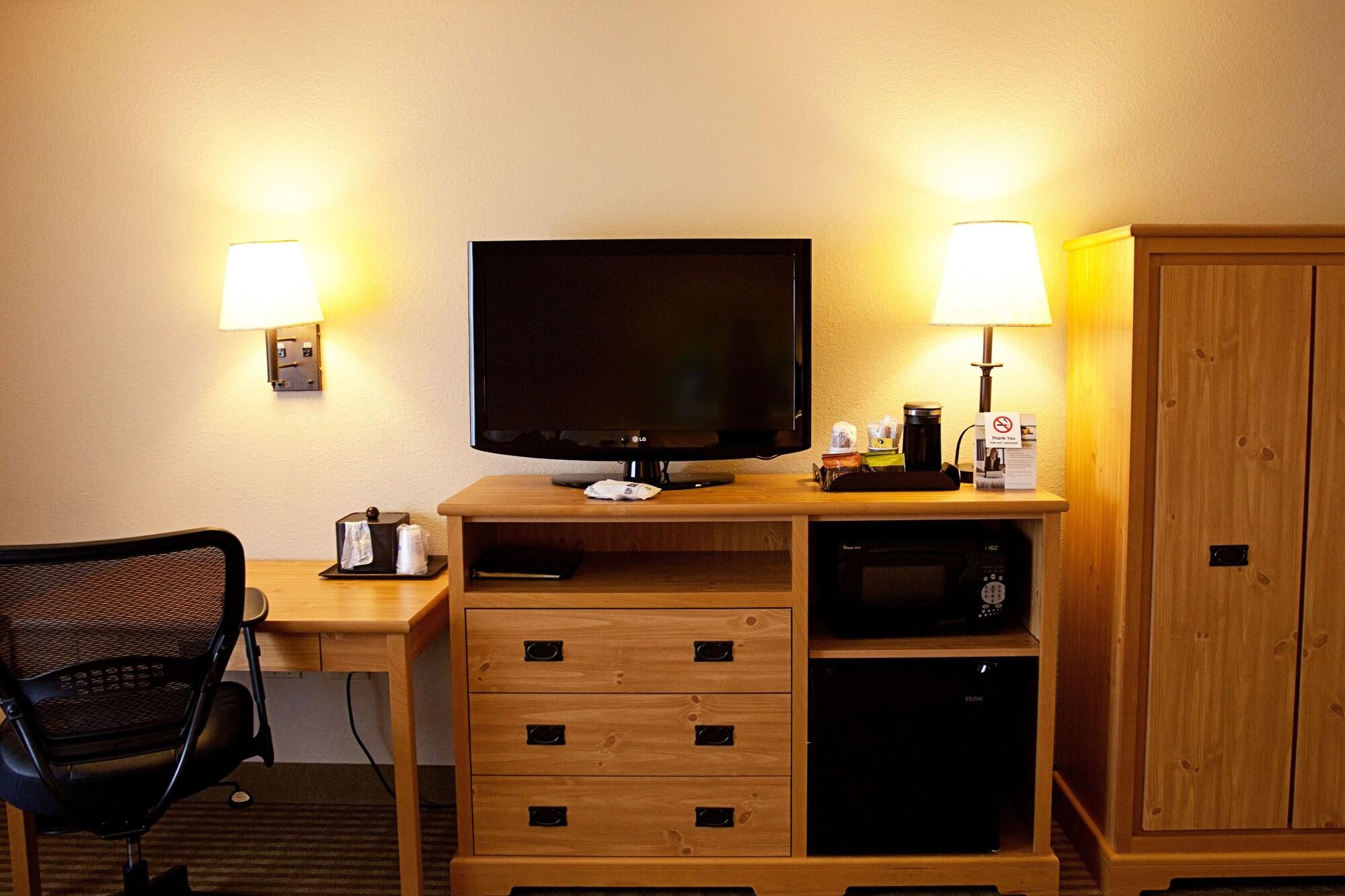 Best Western Plus Mccall Lodge And Suites Bagian luar foto
