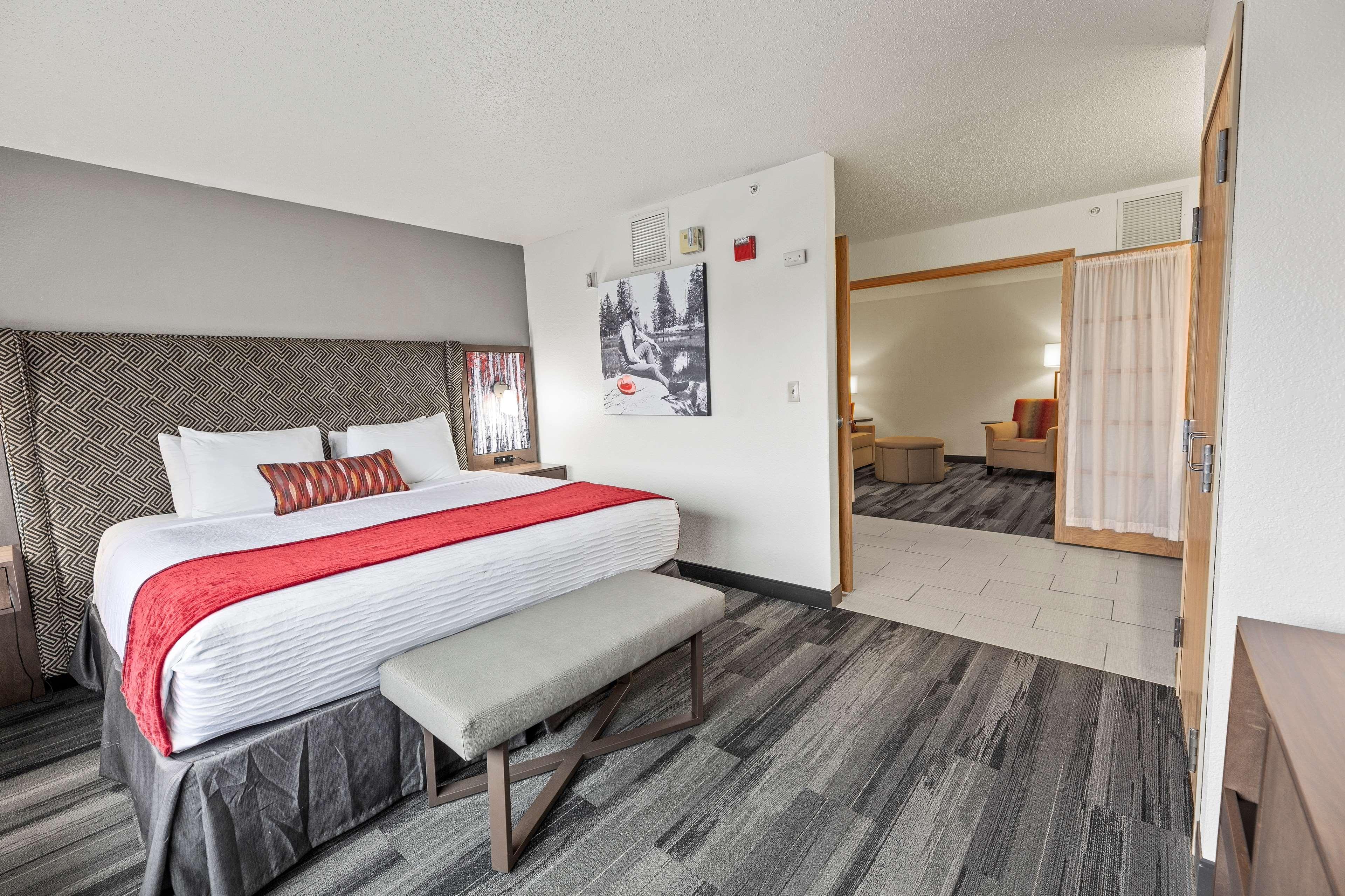 Best Western Plus Mccall Lodge And Suites Bagian luar foto