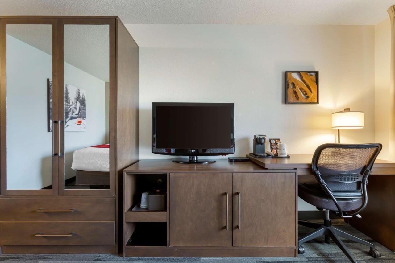 Best Western Plus Mccall Lodge And Suites Bagian luar foto